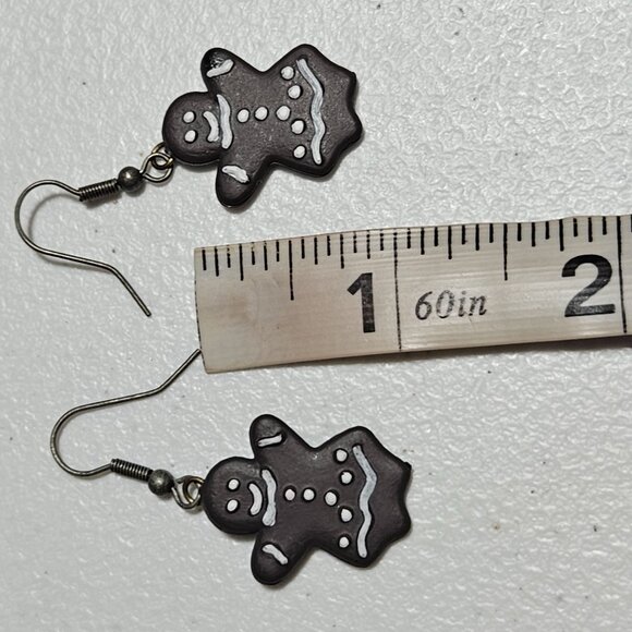 Gingerbread Man Cookie Dangle Earrings Christmas Holiday Fashion Jewelry Women - Picture 4 of 4